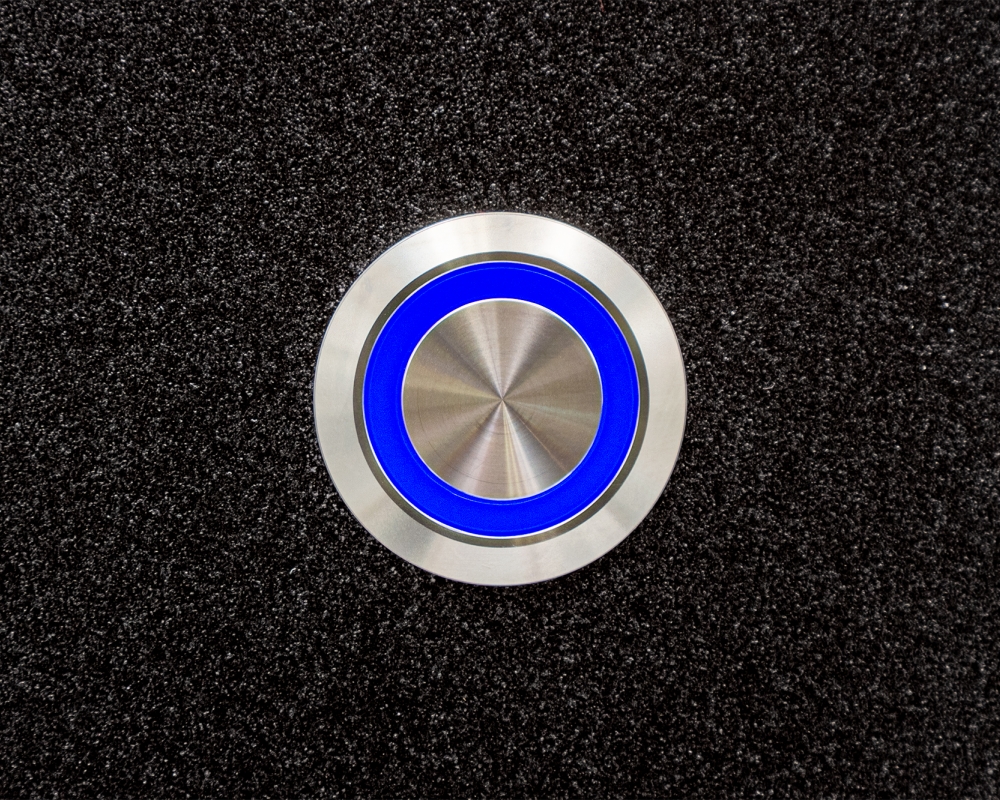Антивандальная металлическая кнопка ONPOW GQ22-L-11E/B/24V/S с подсветкой